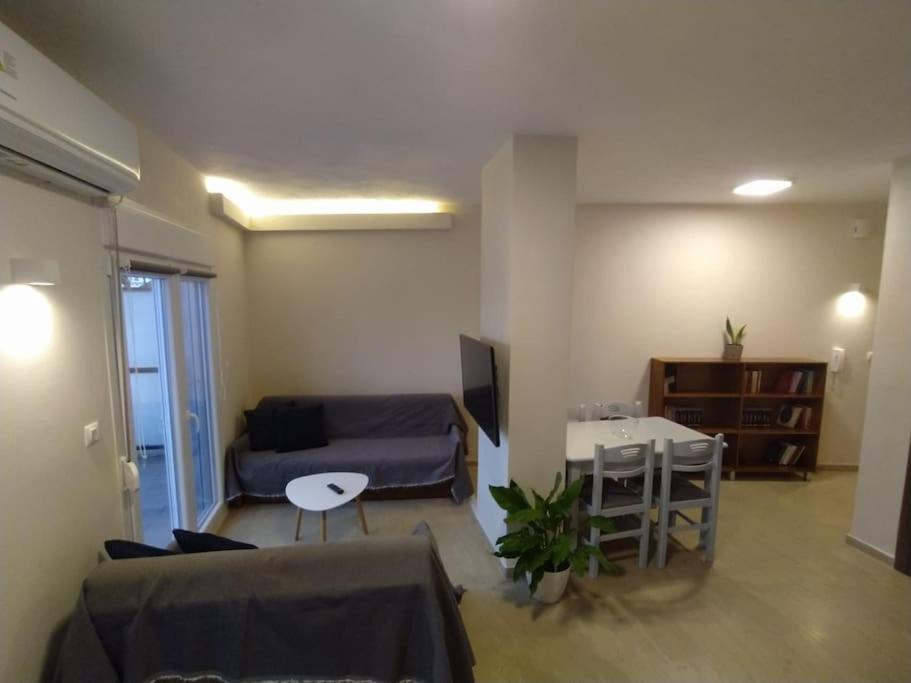 Parkview Central Apartment - Xanthi Exterior photo